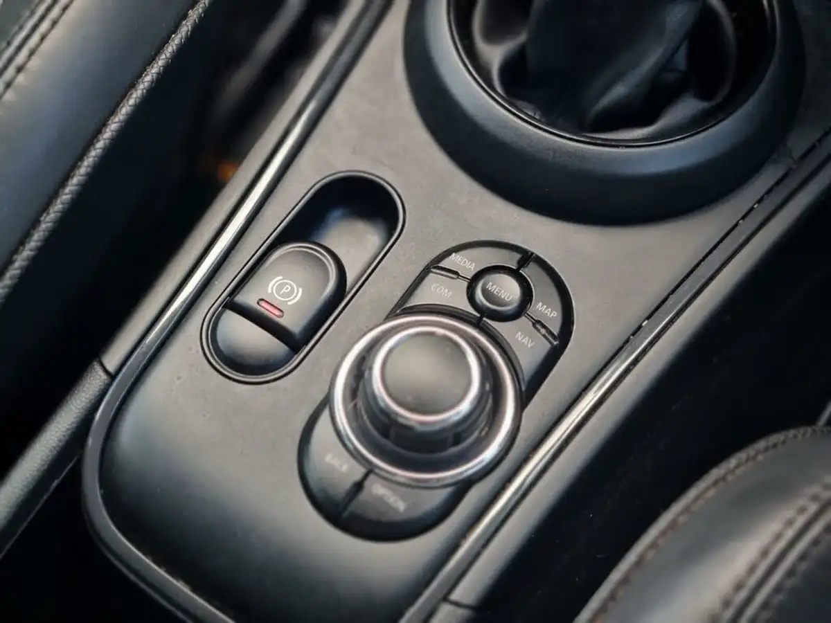 2022-mini-countryman-15-cooper-s-e-phev-sport-comfortnav-plus-big-21
