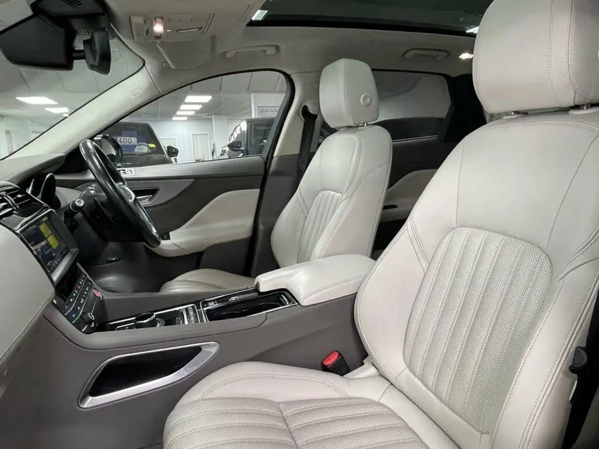 2020-jaguar-f-pace-20-i4d-portfolio-180ps-awd-auto-big-27