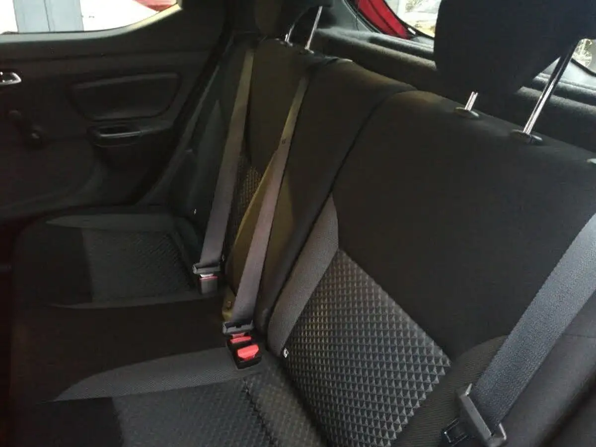 2022-nissan-micra-10-ig-t-acenta-cvt-big-5