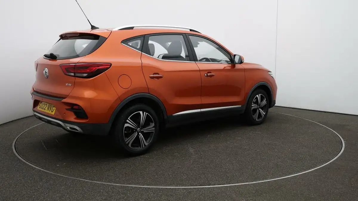 2022-mg-zs-suv-10t-gdi-excite-big-44
