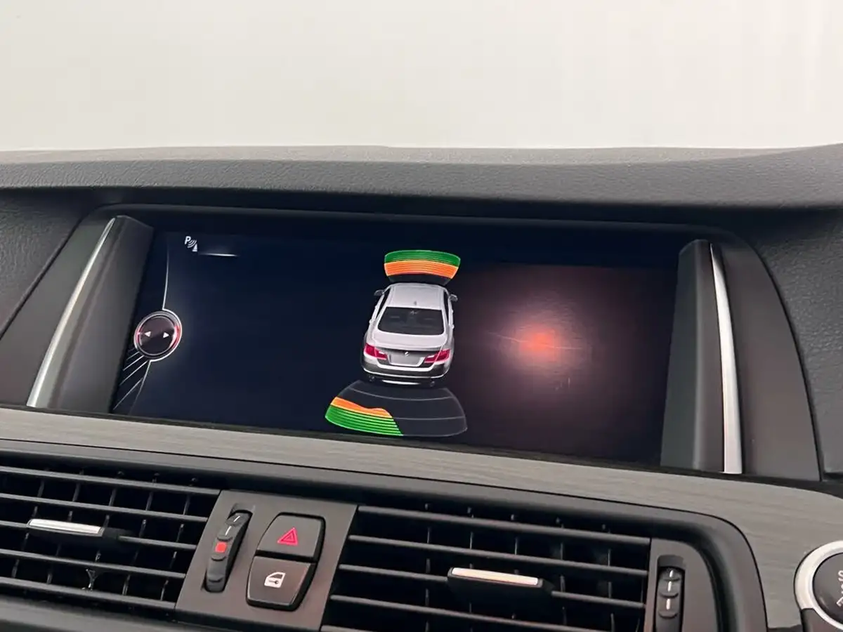 2016-bmw-5-series-20td-520d-luxury-saloon-4d-auto-big-26