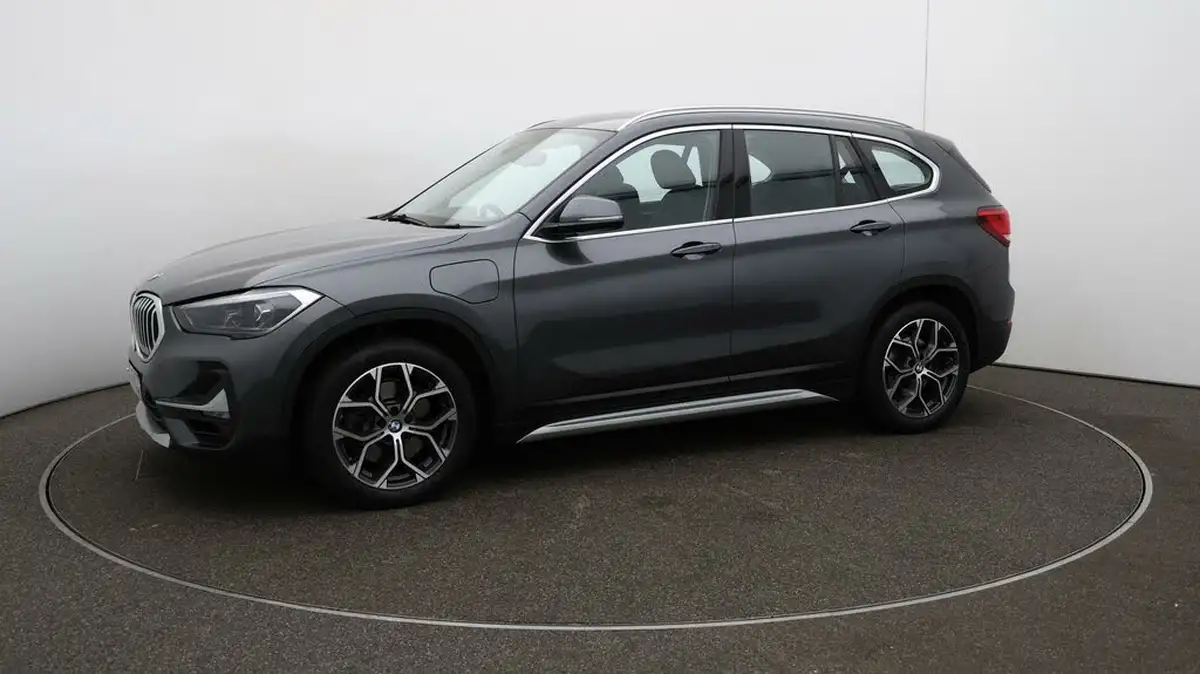 2020-bmw-x1-15-xdrive-25e-phev-xline-big-59