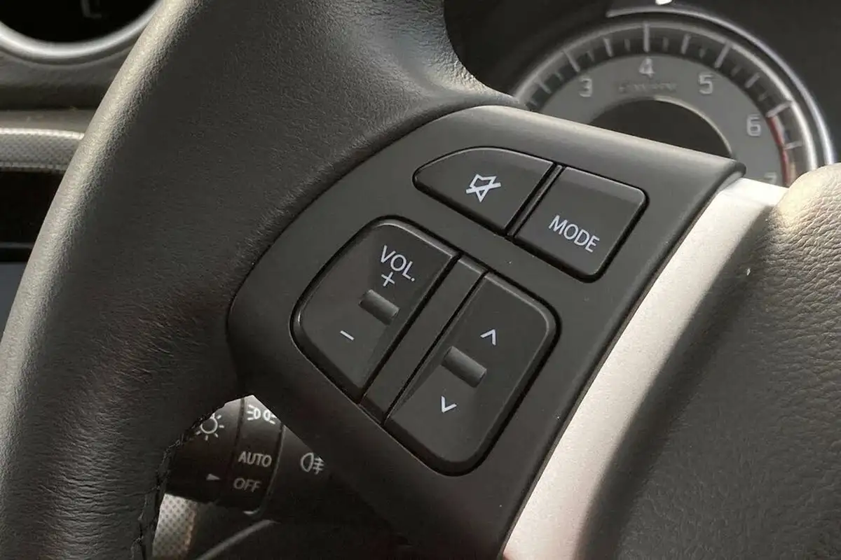 2019-suzuki-vitara-14-boosterjet-sz5-allgrip-big-28