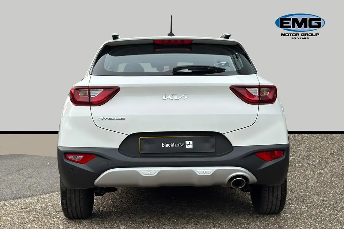 2022-kia-stonic-10-t-gdi-2-dct-big-4