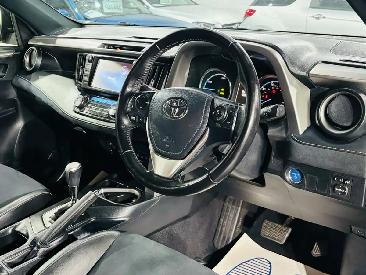 2016-toyota-rav4-25-vvt-i-icon-e-cvt-big-9