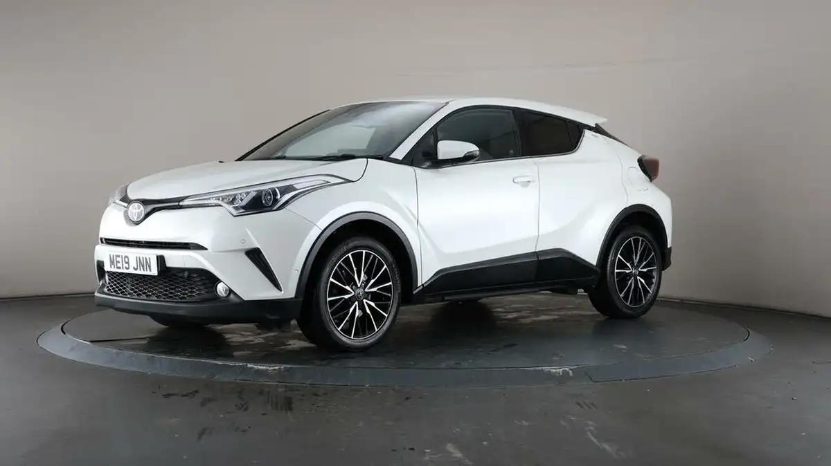 2019-toyota-c-hr-12-excel-awd-cvt-big-36
