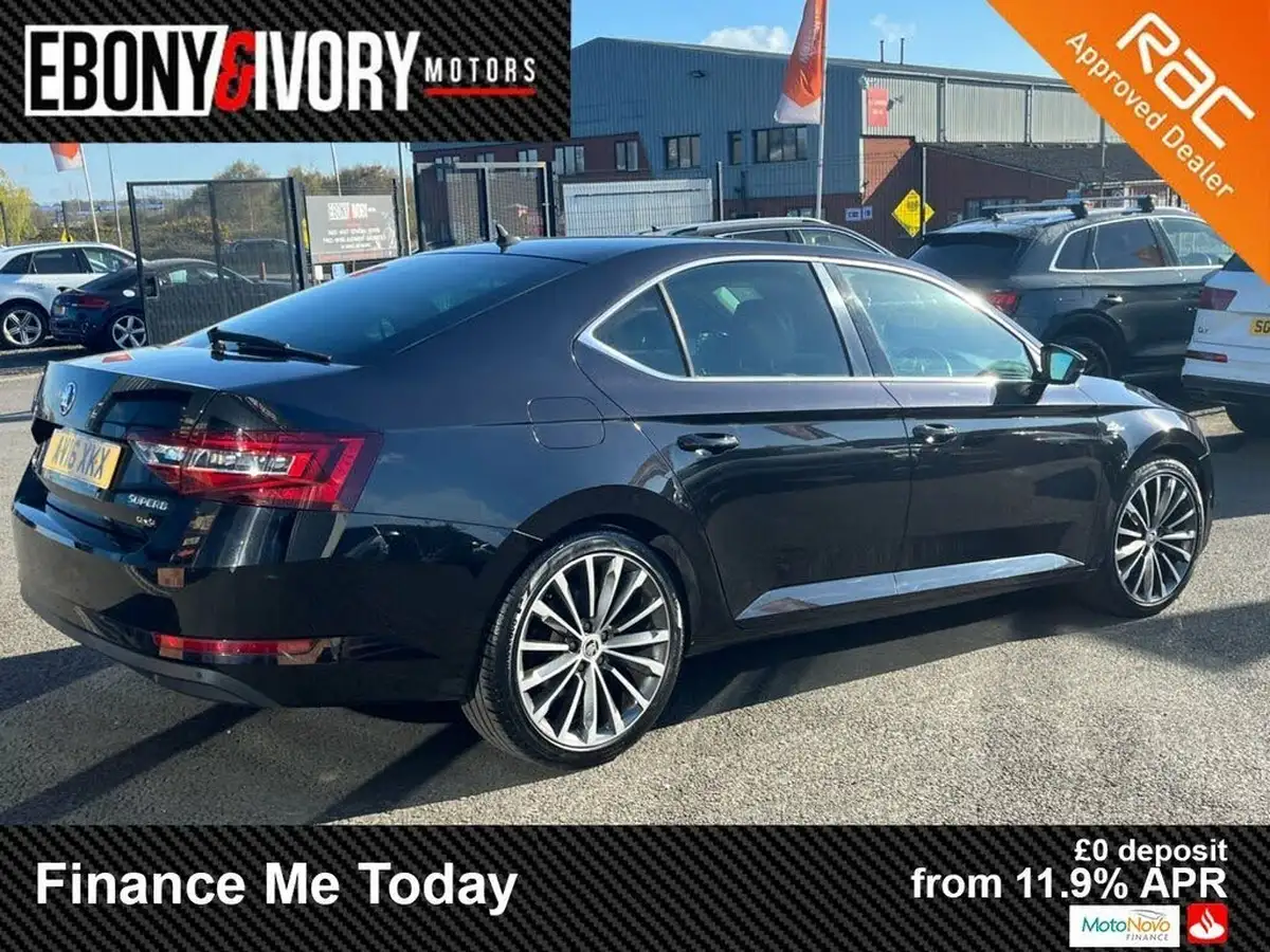 2016-skoda-superb-20tdi-scr-laurin-klement-190ps-4x4-hatchback-dsg-big-4