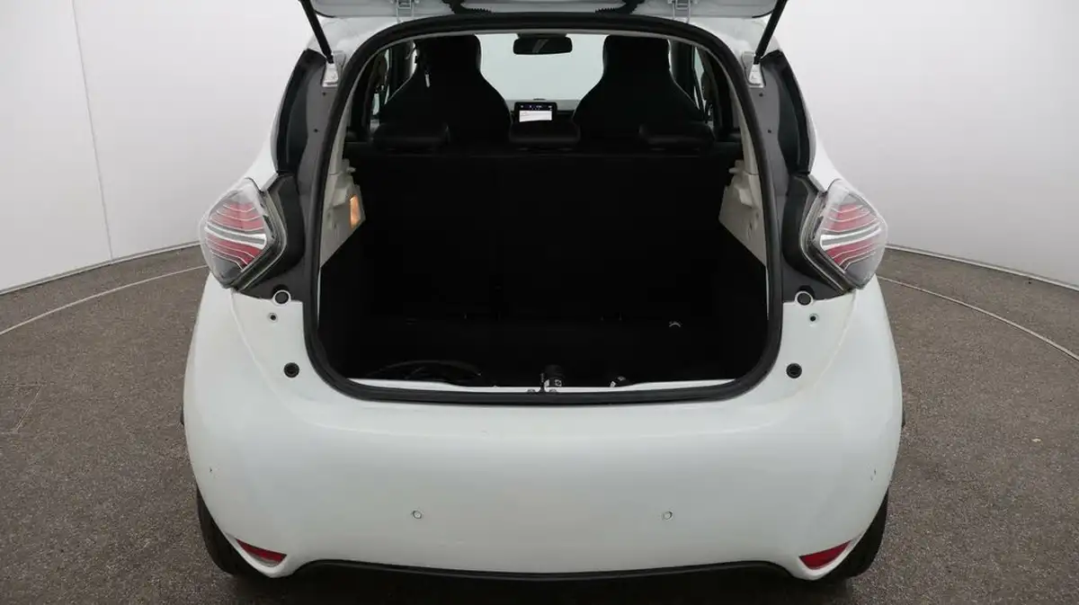 2022-renault-zoe-e-gt-line-big-17