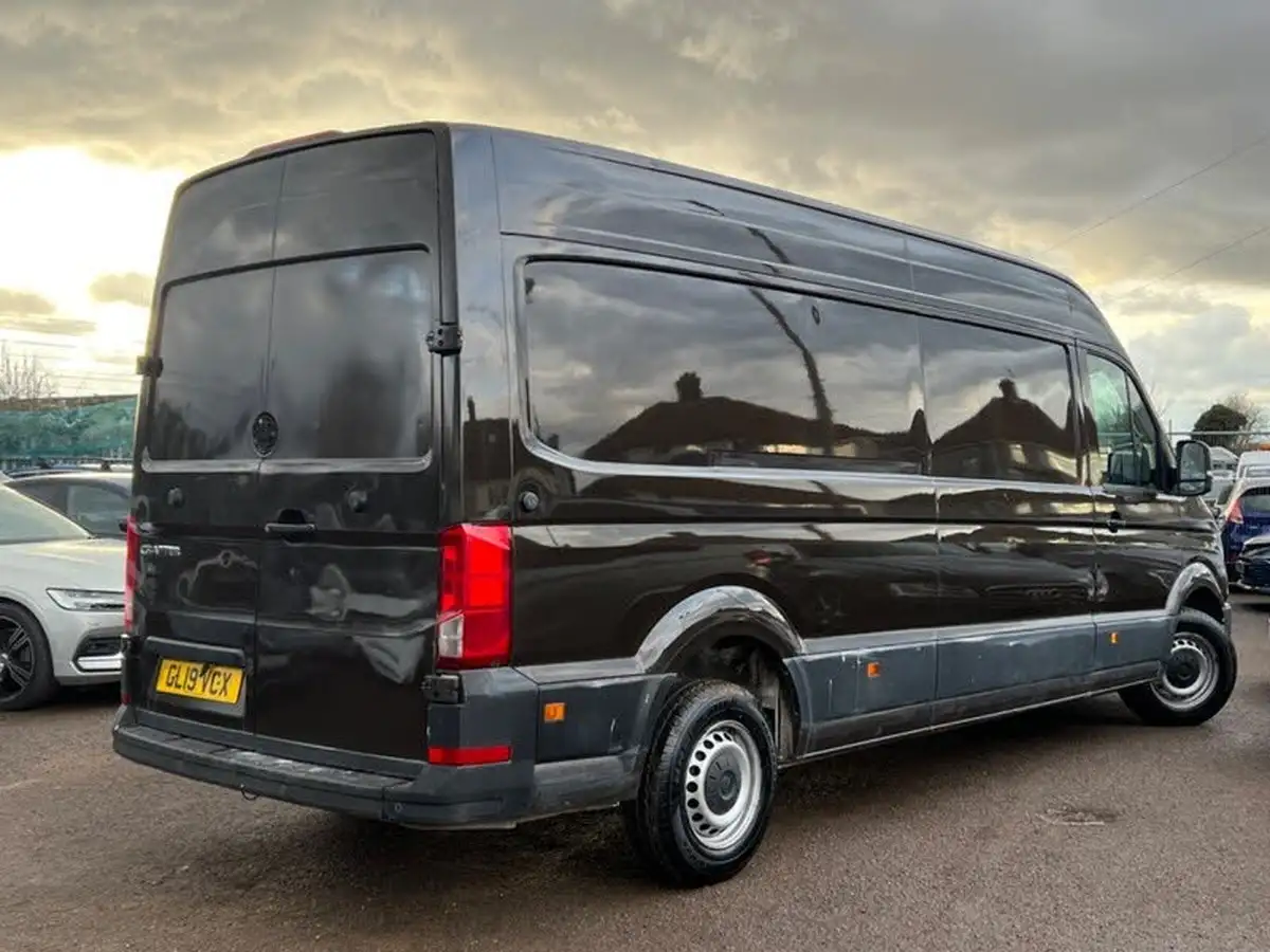 2019-volkswagen-crafter-20tdi-cr35-lwb-140pseu6-trendline-panel-van-big-13