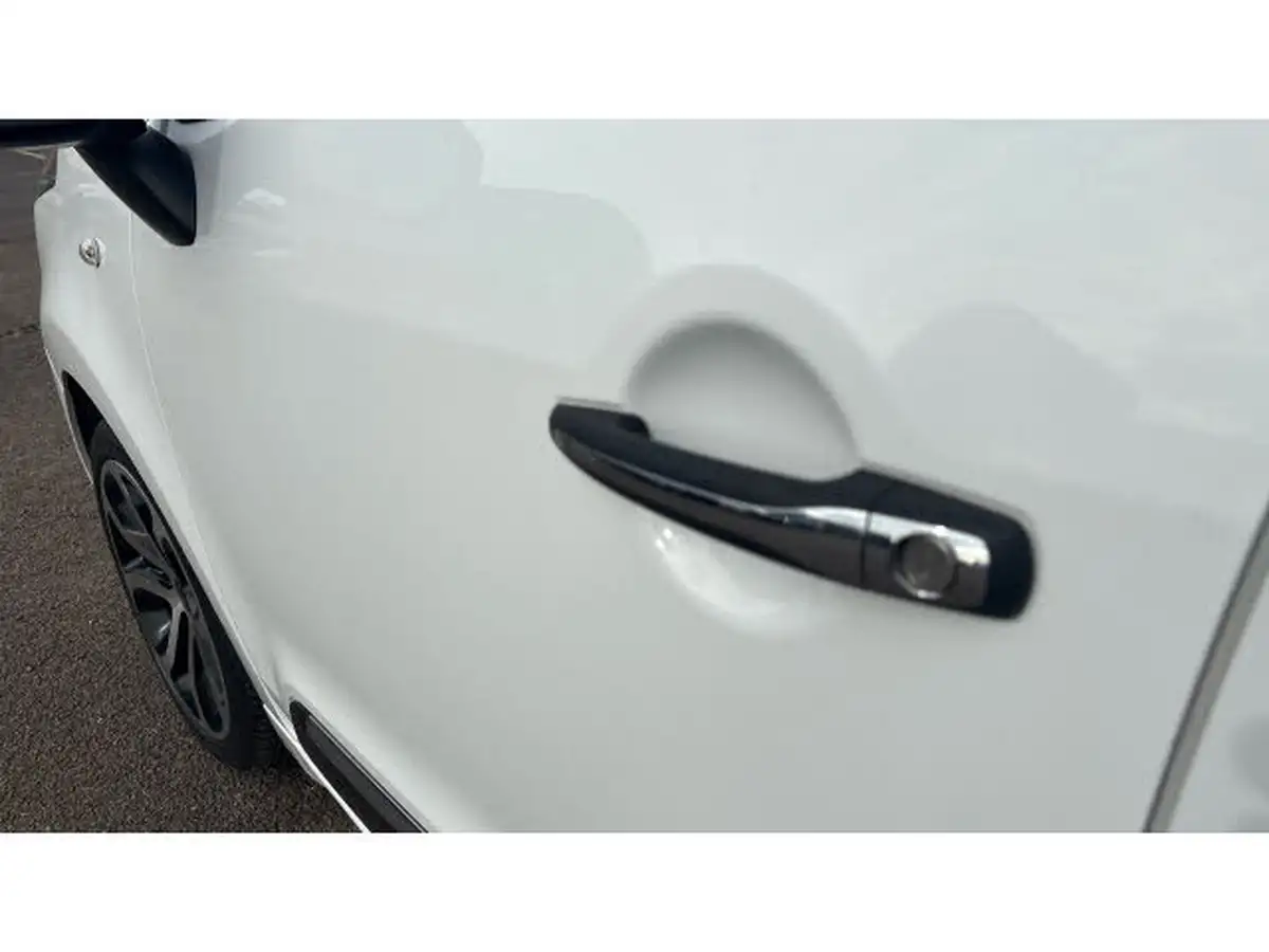 2017-citroen-c3-picasso-16bluehdi-platinum-big-23