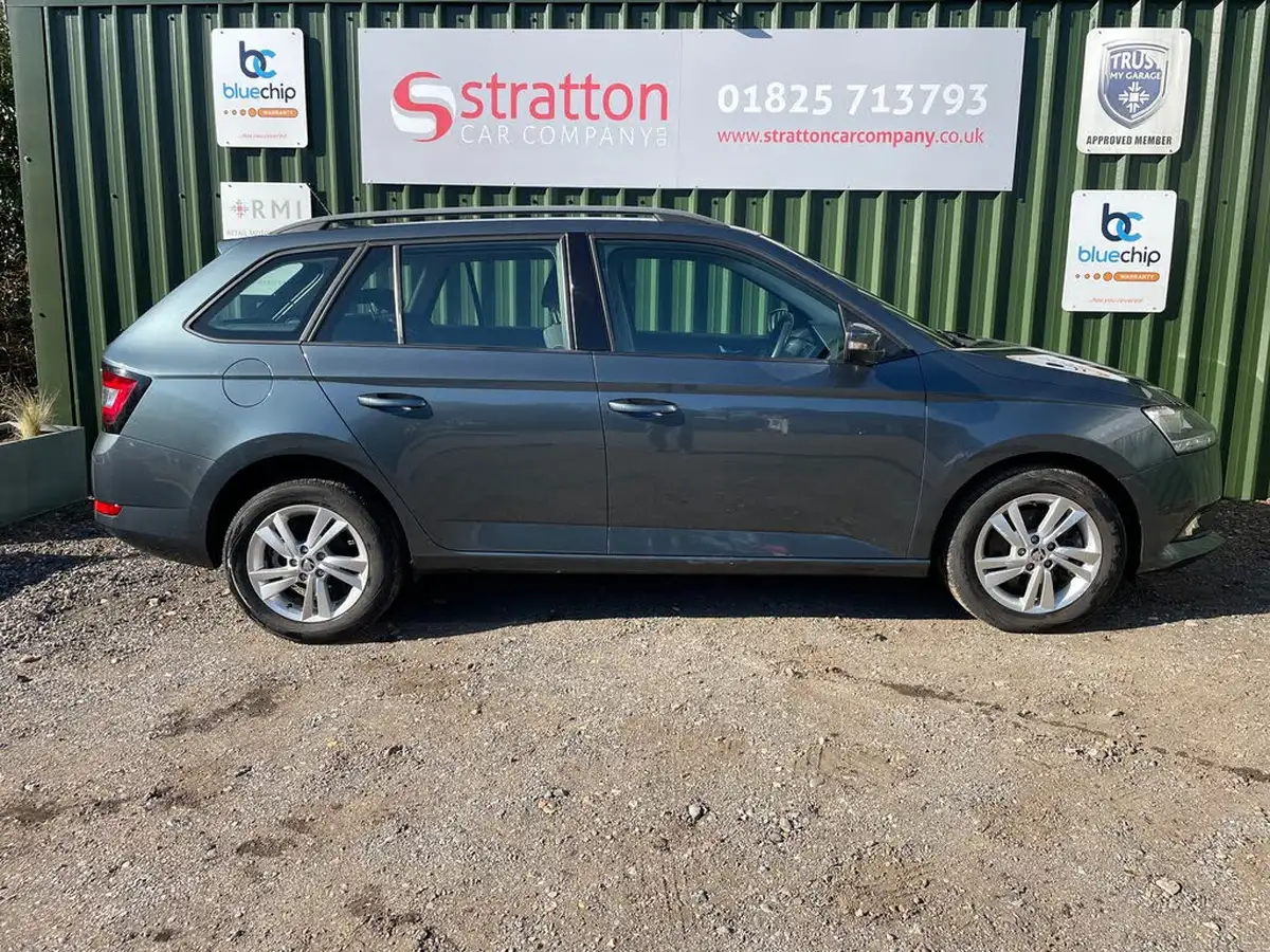 2019-skoda-fabia-10-tsi-se-109ps-estate-dsg-big-7