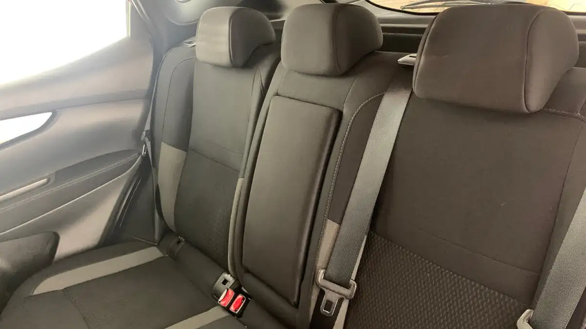 2020-nissan-qashqai-13-dig-t-acenta-premium-140ps-big-7