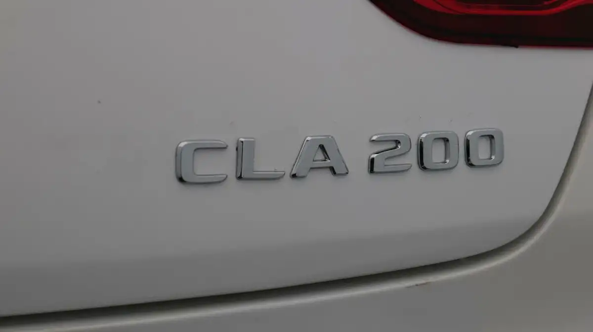 2019-mercedes-benz-cla-13-cla-200-amg-line-coupe-4d-7g-dct-big-21