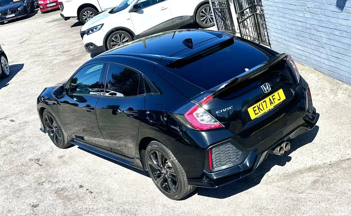 2017-honda-civic-15-vtec-turbo-sport-ss-big-16