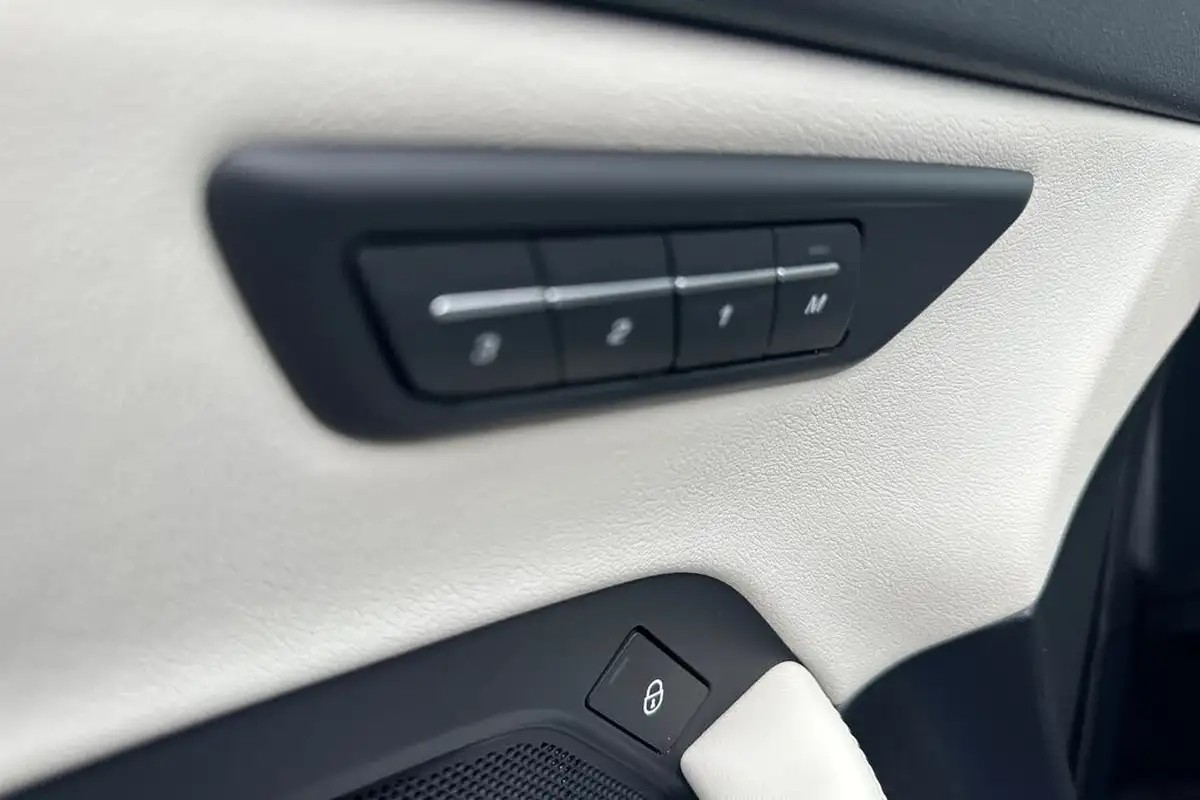 2019-jaguar-e-pace-20-i4d-r-dynamic-hse-180ps-big-6