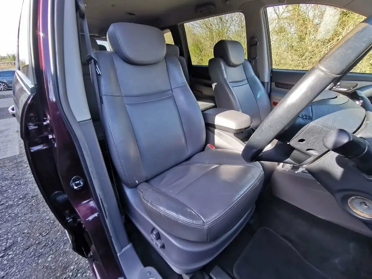 2017-kgm-ssangyong-turismo-22td-elx-big-11