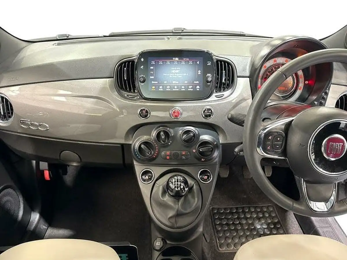 2022-fiat-500-10-dolcevita-big-9