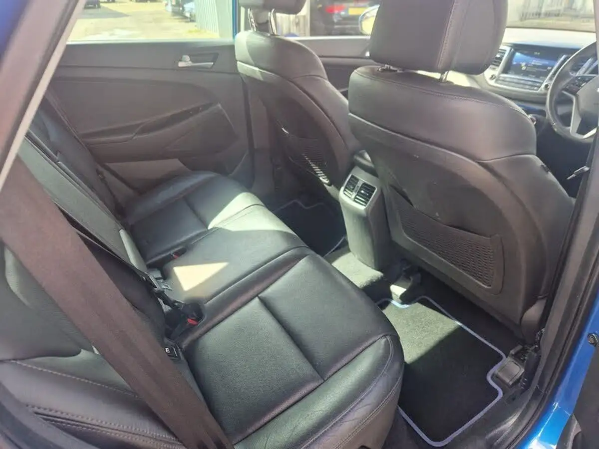 2017-hyundai-tucson-17crdi-blue-drive-sport-edition-141ps-dct-big-9