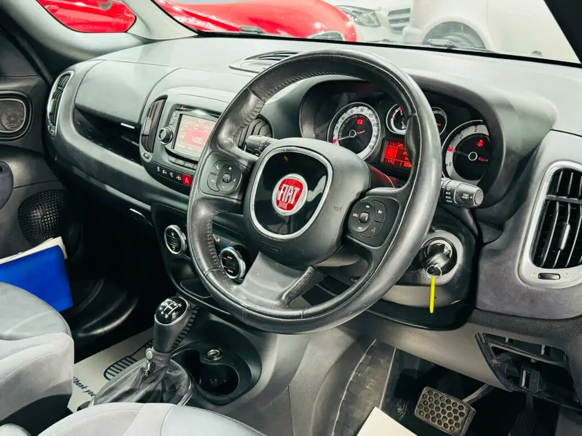 2014-fiat-500l-13-multijet-lounge-mpw-7st-dualogic-big-9