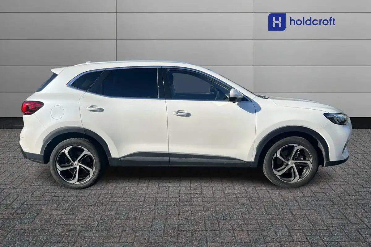 2024-mg-hs-15t-gdi-trophy-258ps-plug-in-hybrid-1490cc-auto-big-4