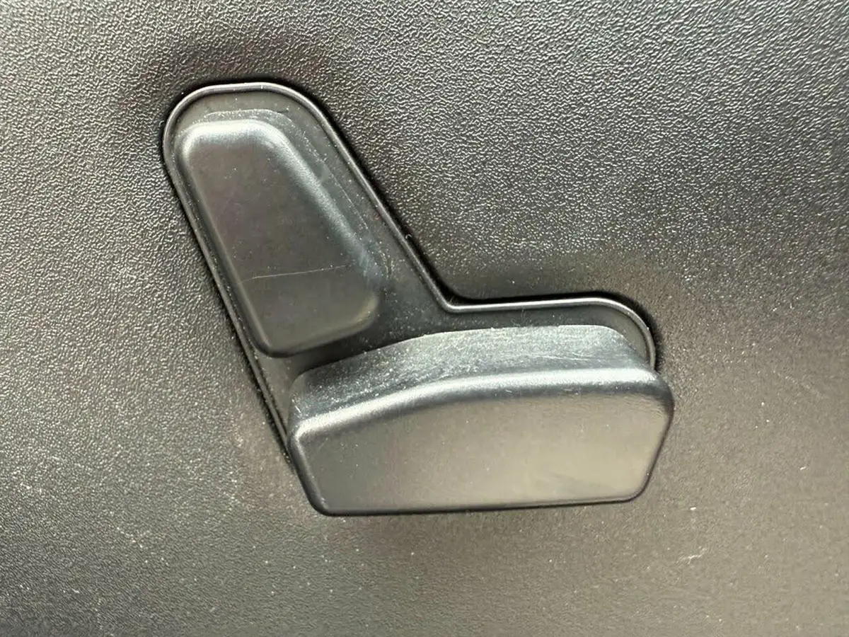 2015-jeep-grand-cherokee-30crd-summit-big-22