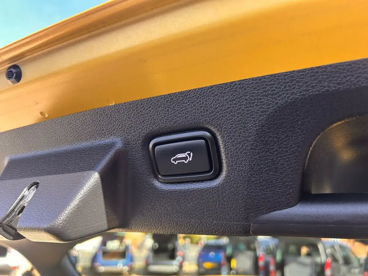 2020-kia-xceed-14-t-gdi-first-edition-big-26
