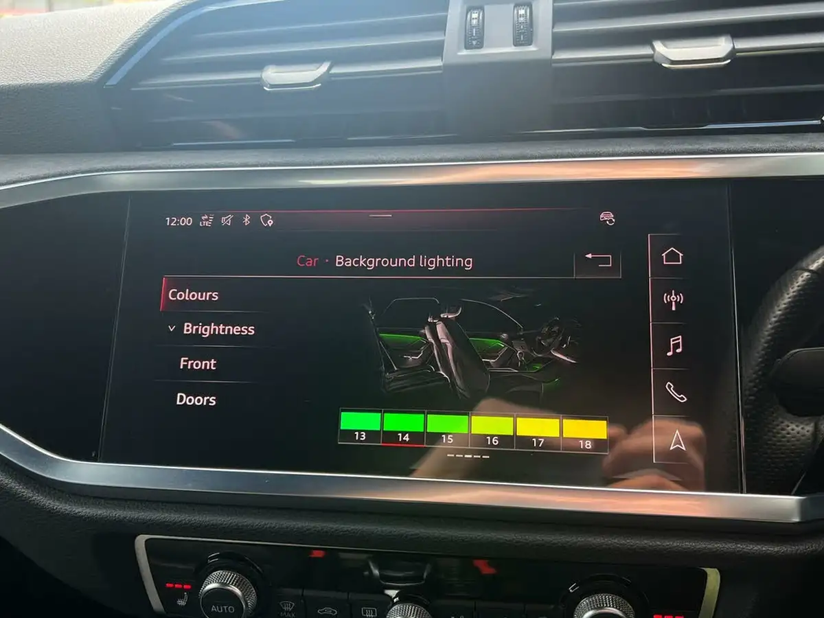 2021-audi-rs-q3-25-tfsi-audi-sport-edition-sportback-big-37