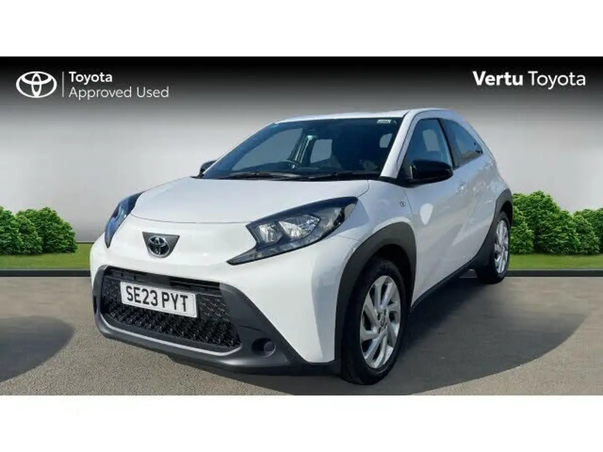 2023-toyota-aygo-x-10-vvt-i-pure-big-2