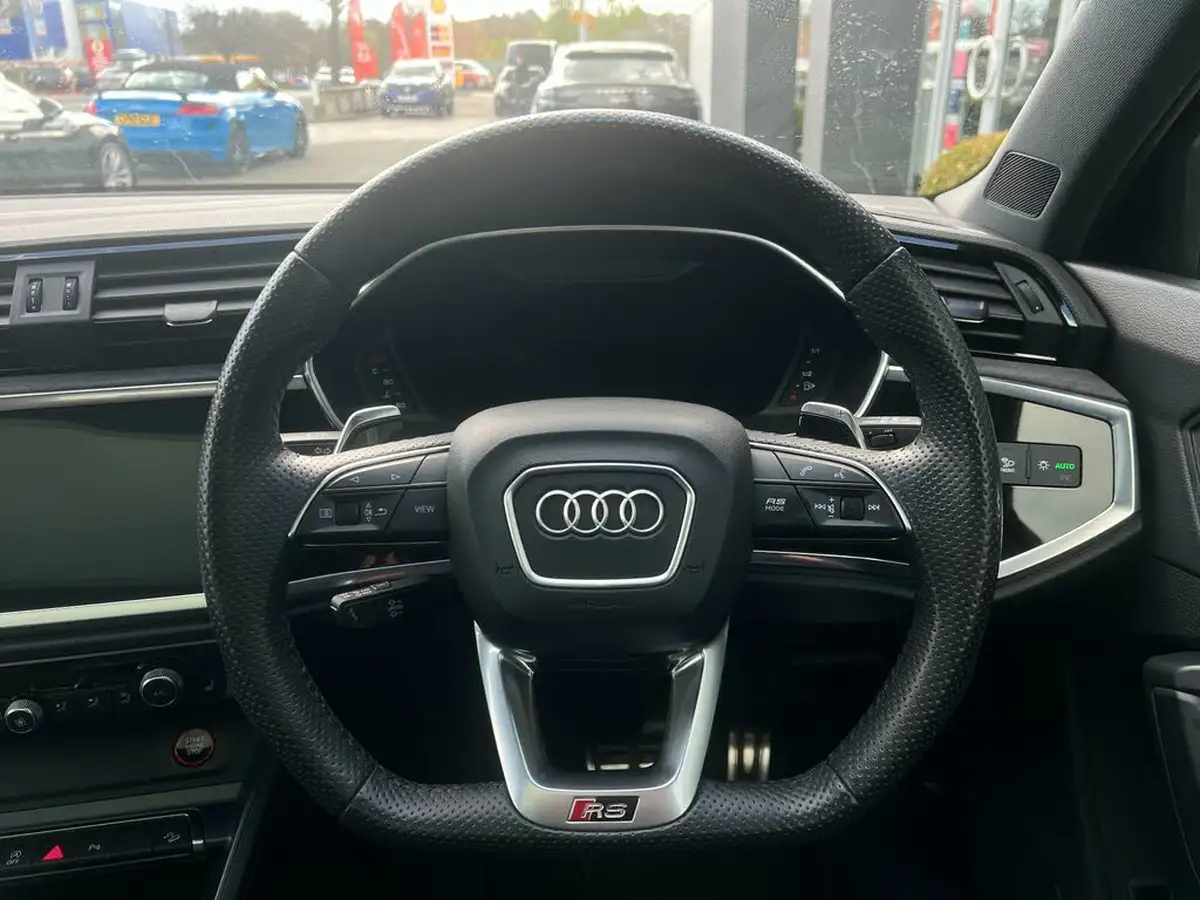 2021-audi-rs-q3-25-tfsi-audi-sport-edition-sportback-big-13