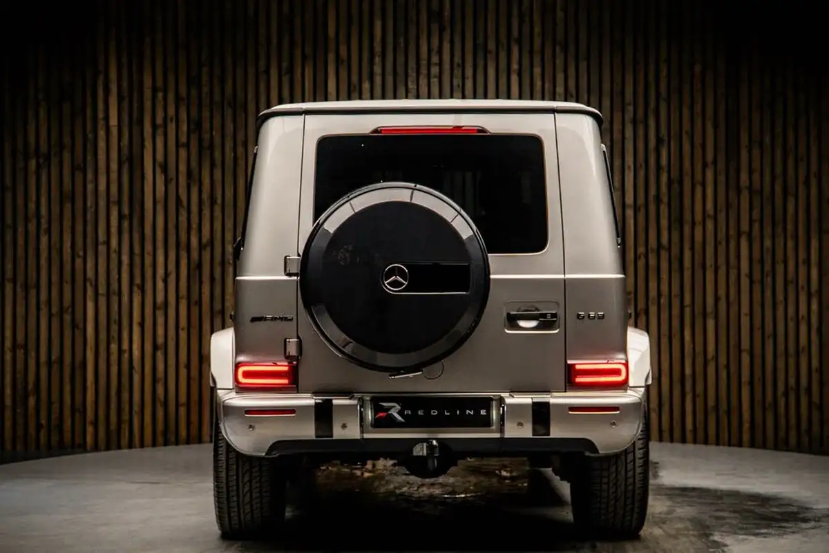 2018-mercedes-benz-g-class-40-g63-amg-big-5