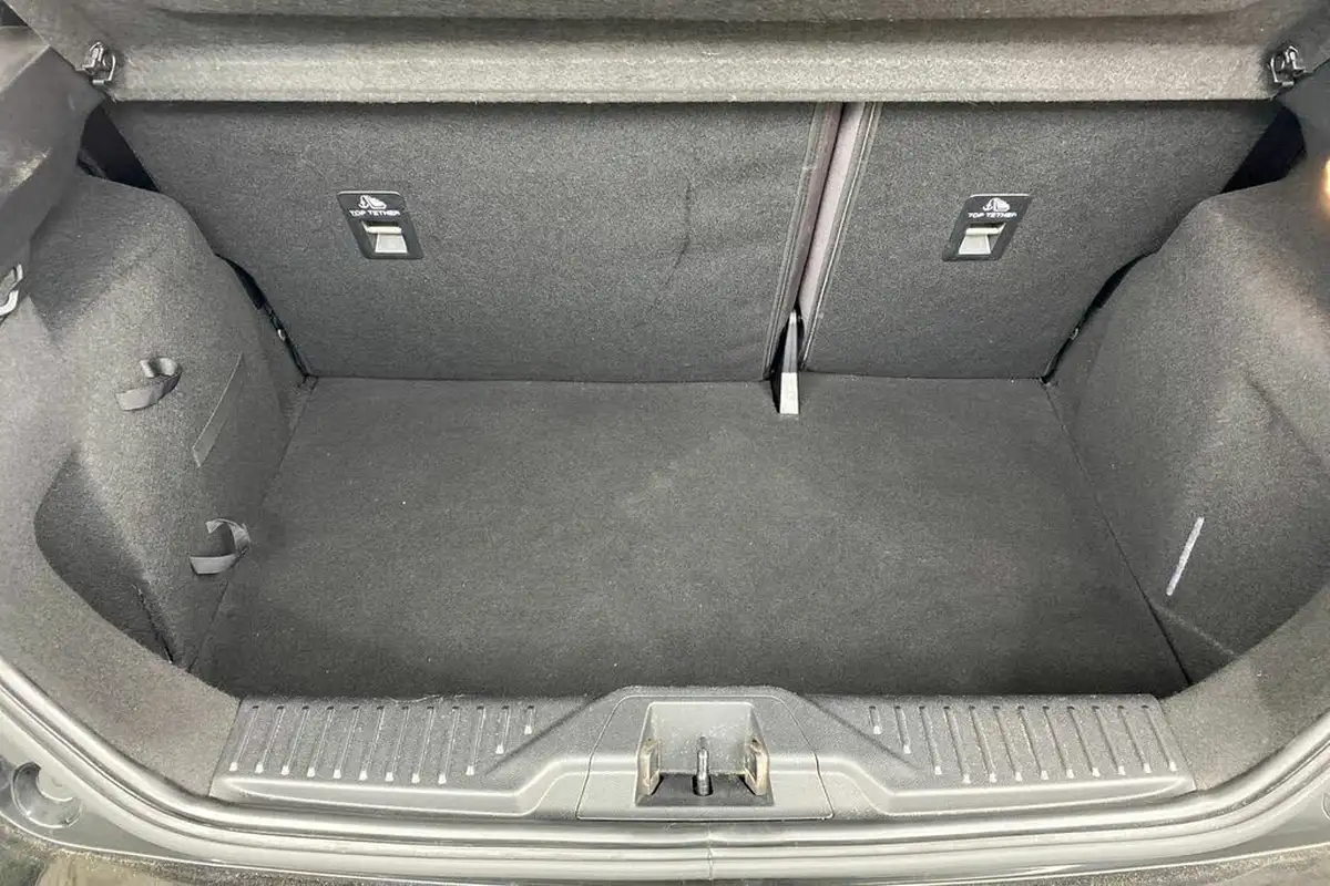 2018-ford-fiesta-10t-vignale-140ps-5d-big-13