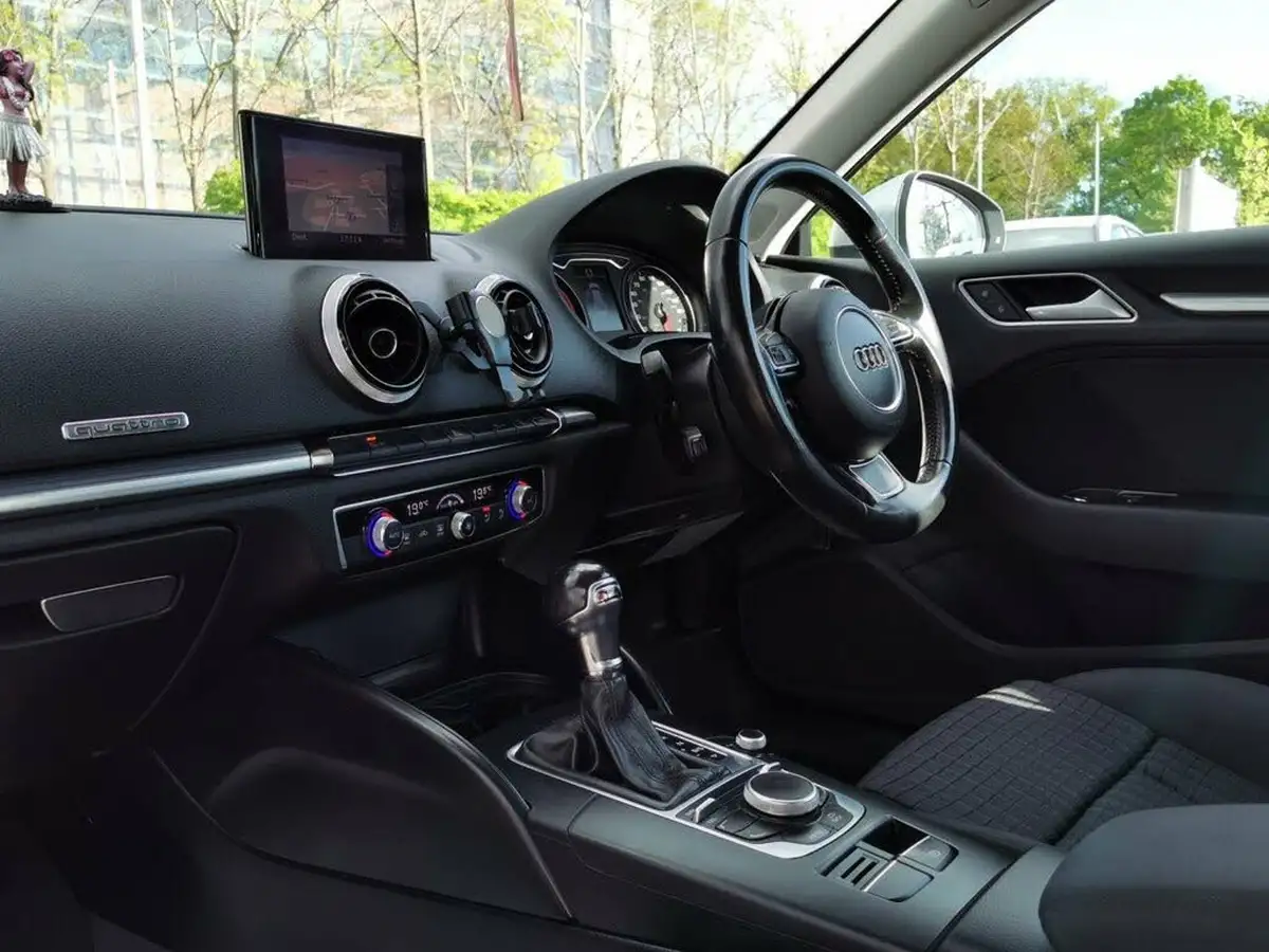 2014-audi-a3-20-tdi-sport-184ps-quattro-hatchback-3d-1968cc-s-tronic-big-11