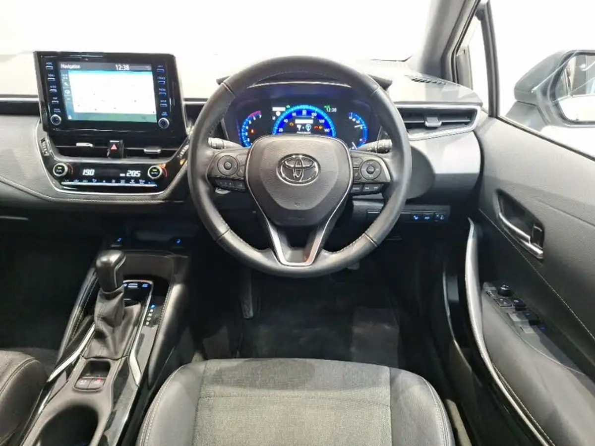 2021-toyota-corolla-18-vvt-i-design-spare-wheel-hatchback-5d-big-6