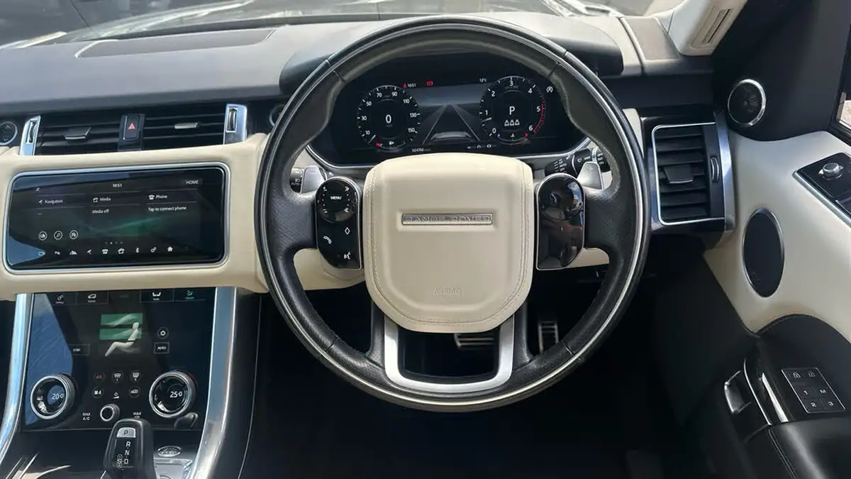 2021-land-rover-range-rover-sport-30-d300-hse-silver-big-14
