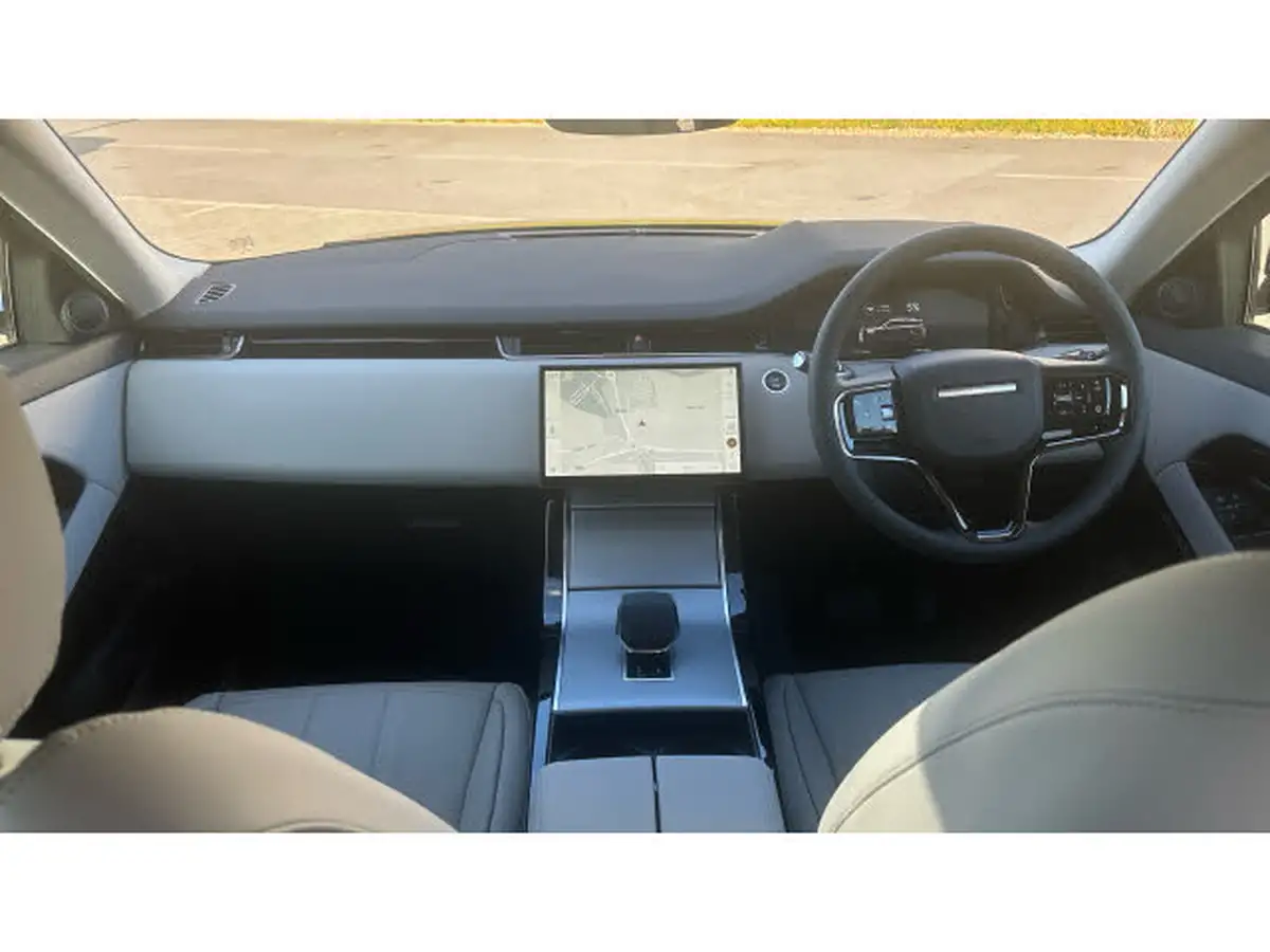 2024-land-rover-range-rover-evoque-15-p300e-s-big-8