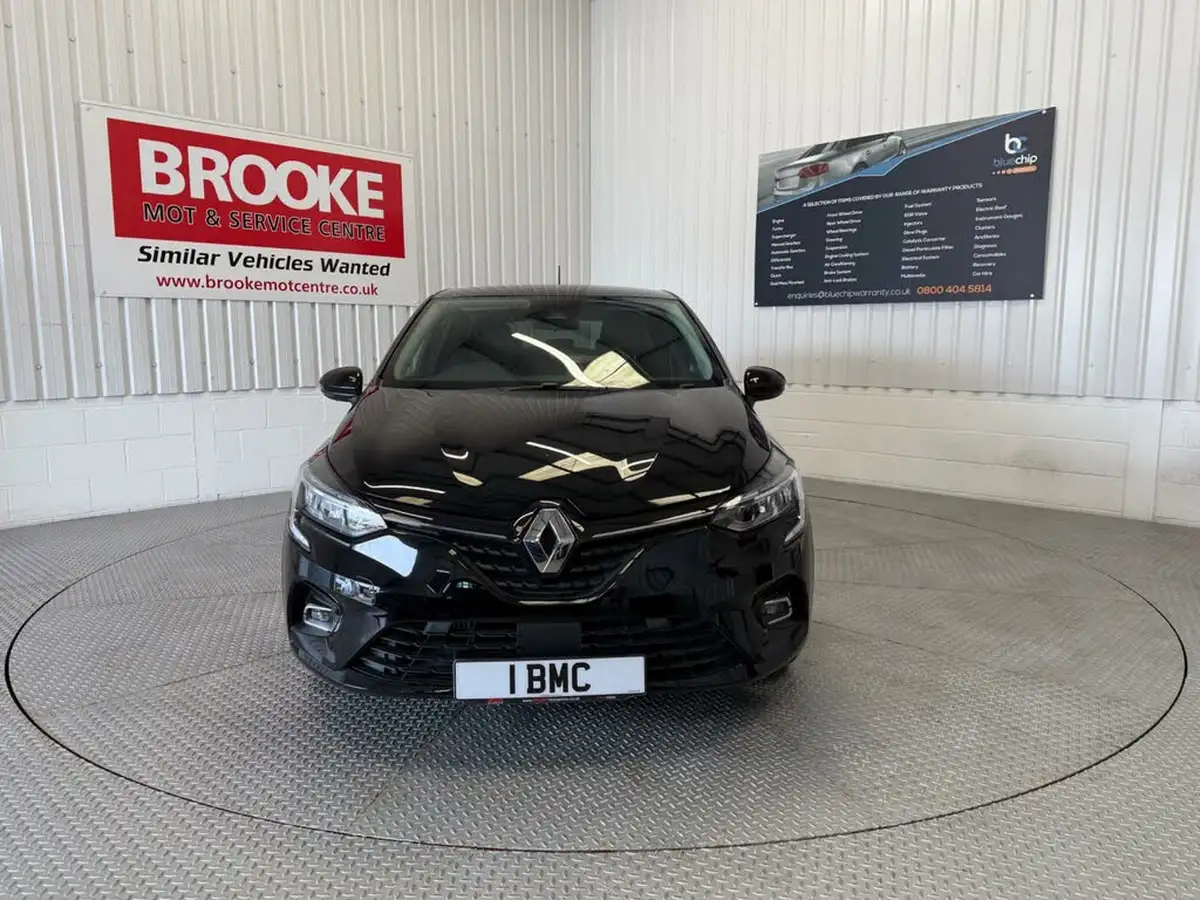 2020-renault-clio-10-sce-iconic-75bhp-big-2