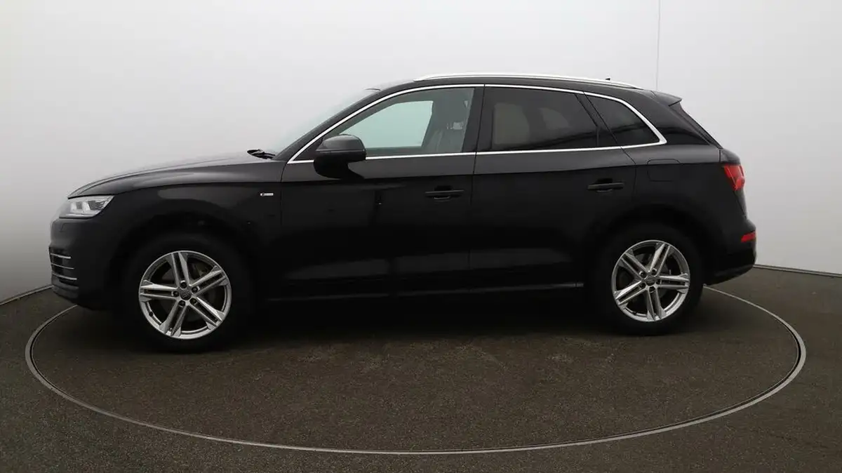 2020-audi-q5-20-50-tfsi-e-s-line-big-56