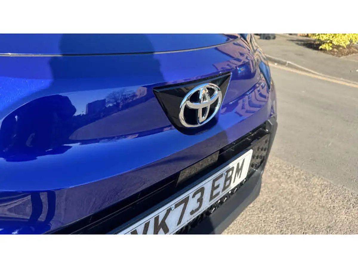 2023-toyota-aygo-x-10-vvt-i-edge-big-36