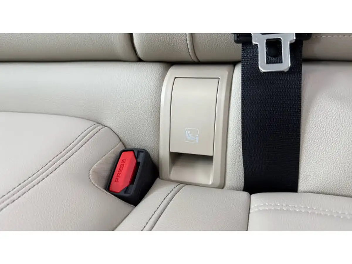 2024-bmw-i4-e-edrive35-sport-big-46