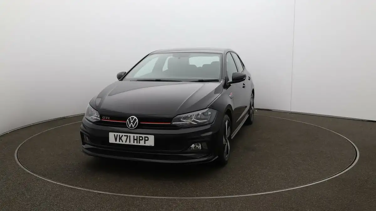 2021-volkswagen-polo-20-tsi-gti-big-31