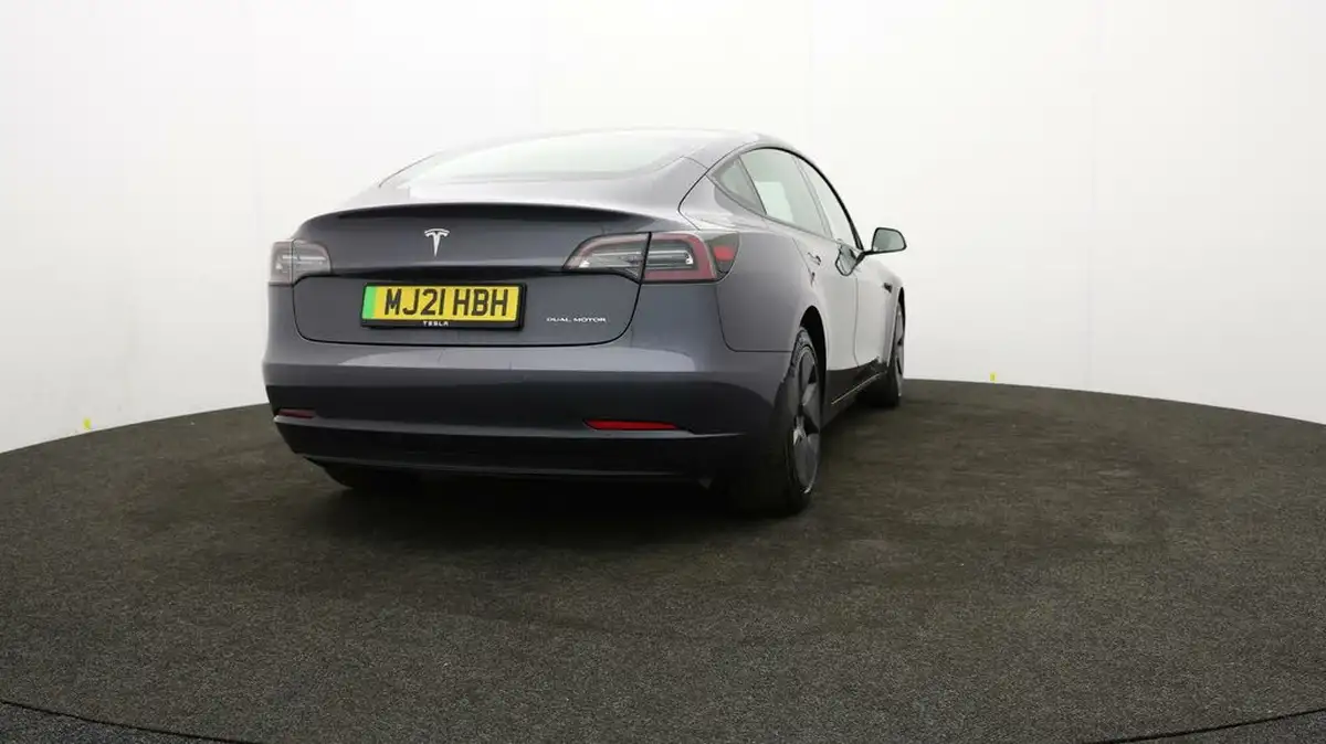 2021-tesla-model-3-e-long-range-4x4-big-59