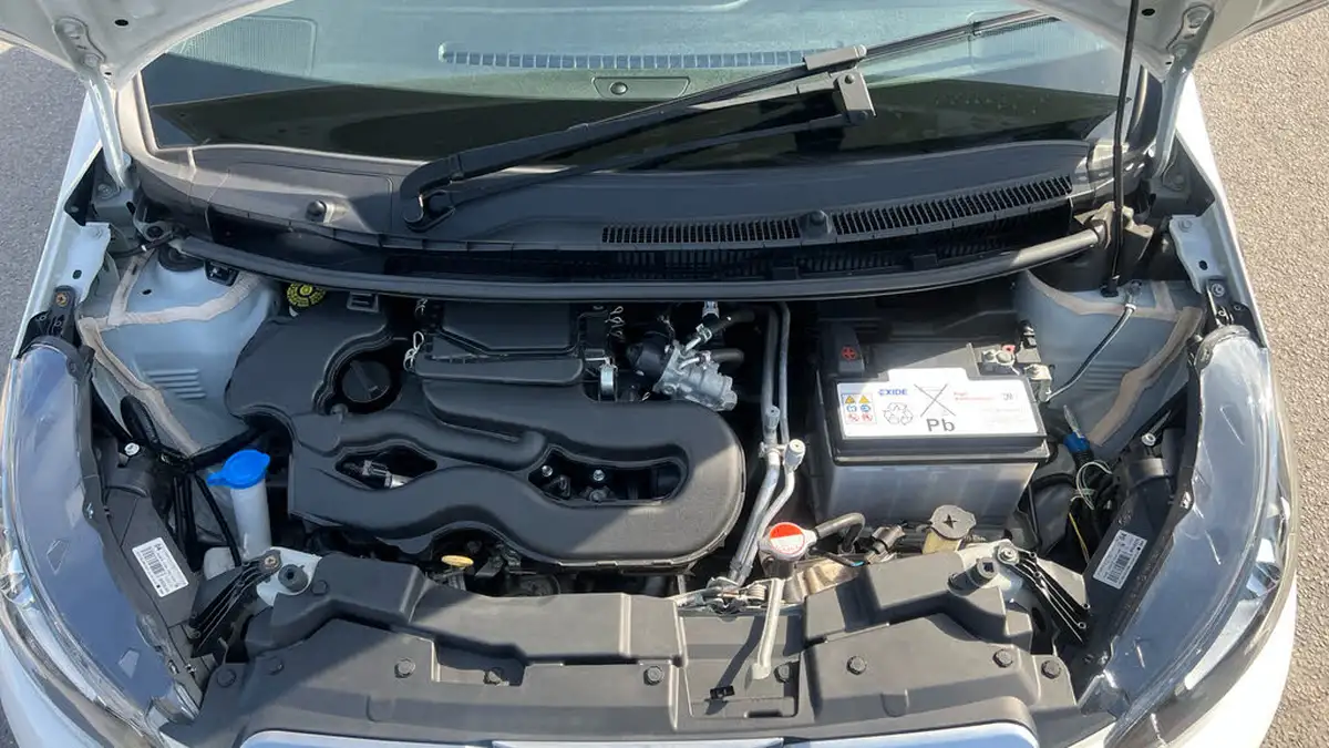 2019-peugeot-108-10-allure-ss-hatchback-5d-big-17