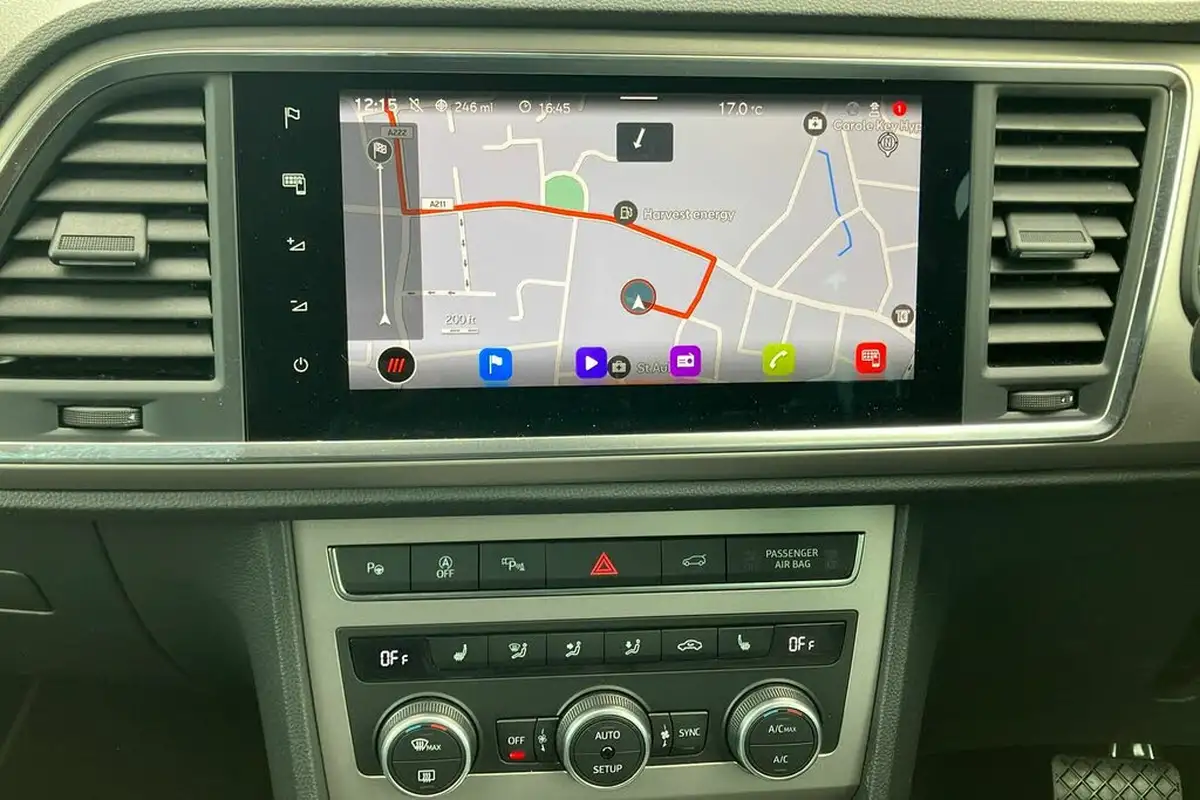 2024-seat-ateca-15-ecotsi-xperience-lux-dsg-big-11