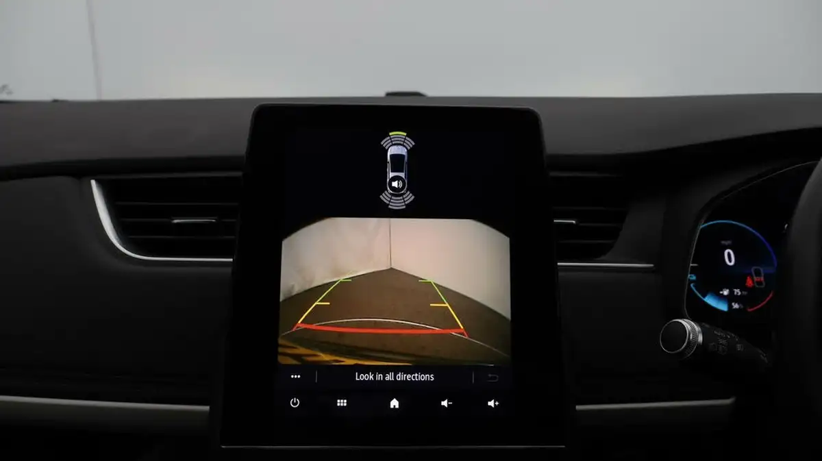 2022-renault-zoe-e-gt-edition-big-26