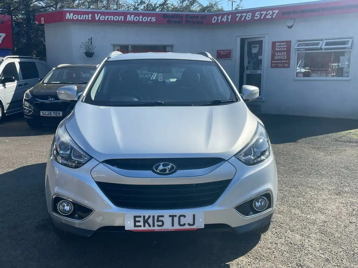 2015-hyundai-ix35-17td-se-nav-big-8