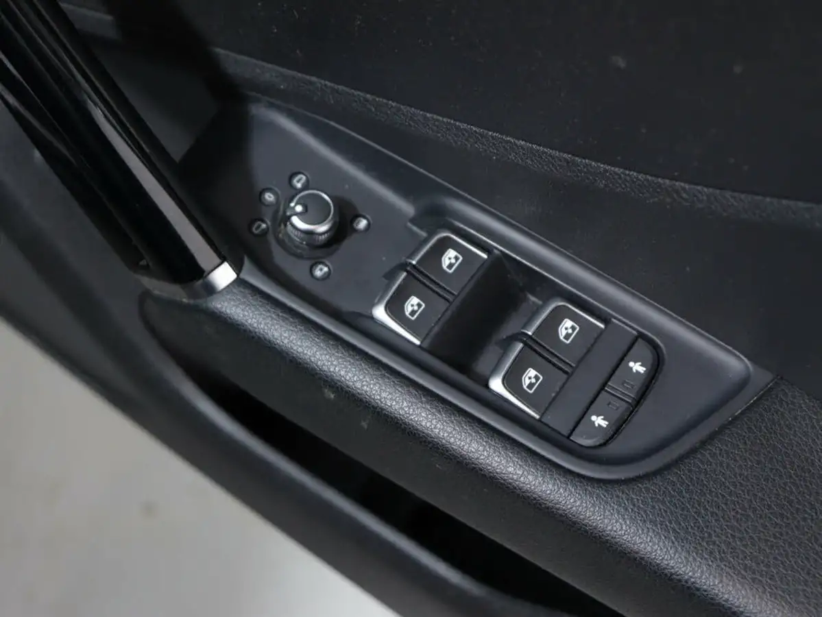 2020-audi-q2-16-30-tdi-black-edition-s-tronic-big-28