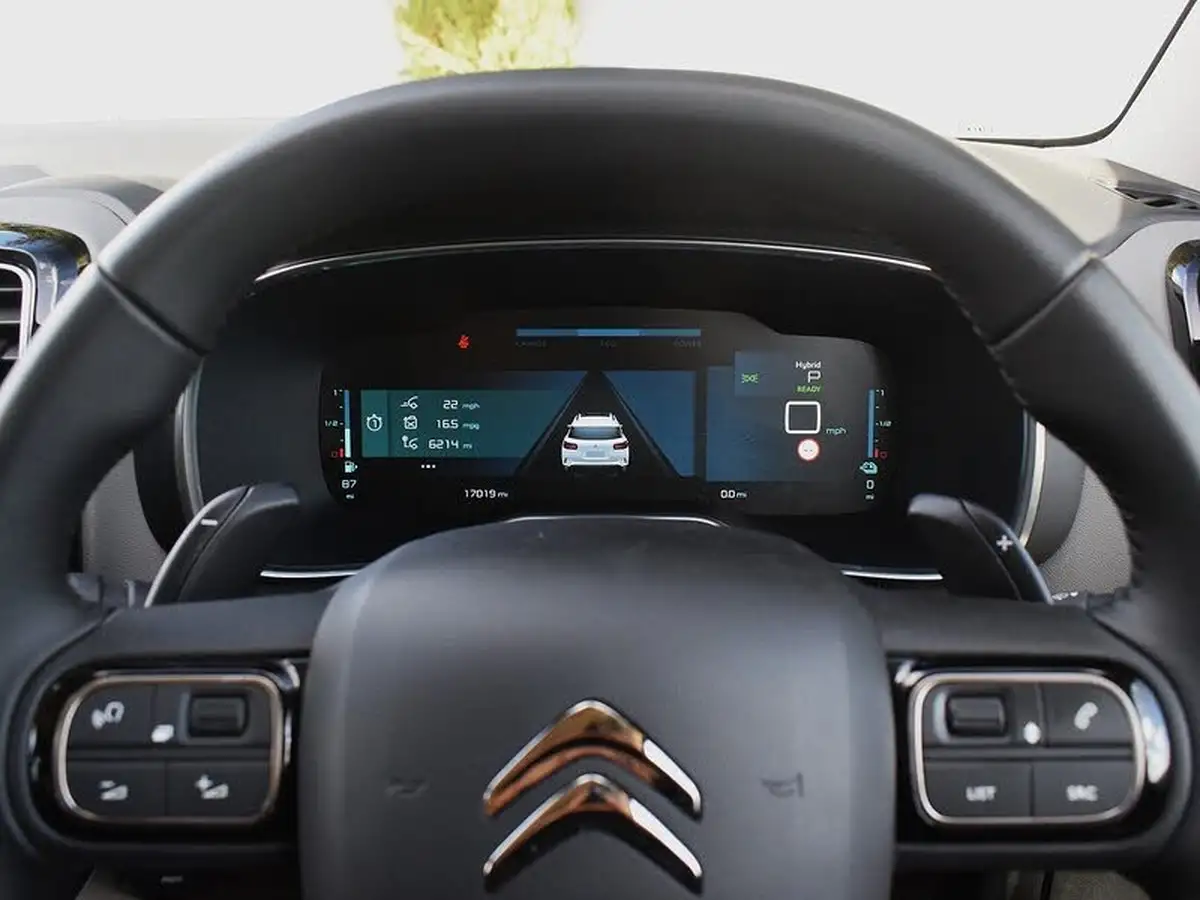 2021-citroen-c5-aircross-16-puretech-shine-plus-5d-big-10