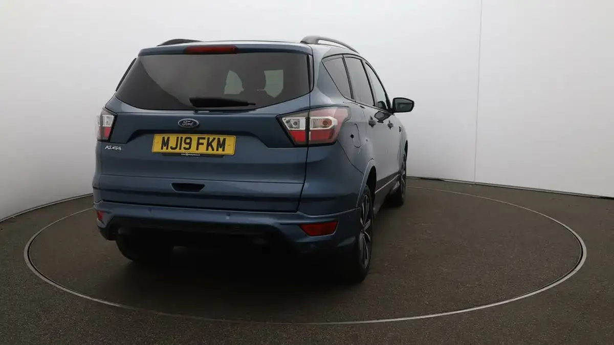 2019-ford-kuga-15tdci-st-line-ss-big-48