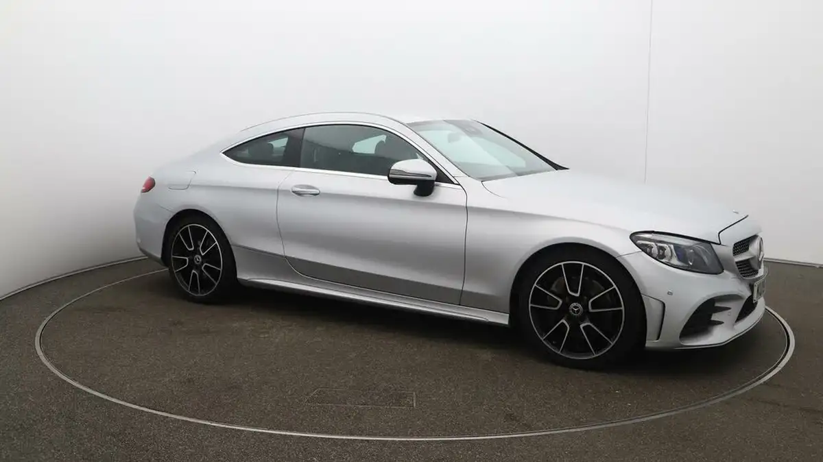 2019-mercedes-benz-c-class-20-c300-amg-line-premium-coupe-2d-big-38