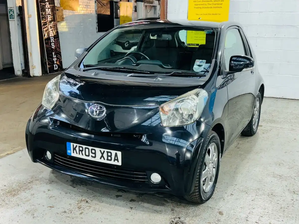 2009-toyota-iq-10-2-multidrive-big-2